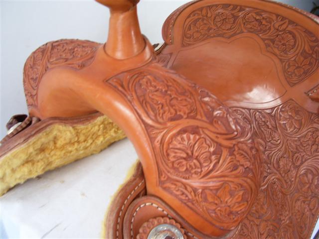 Used Saddle:- Image Number:0